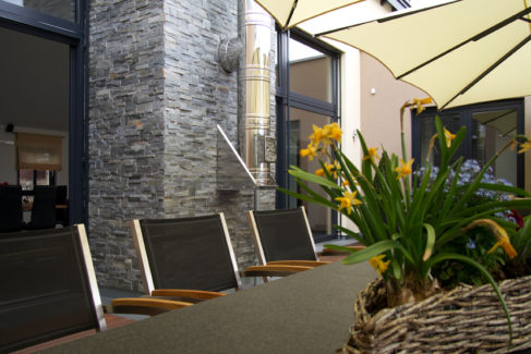 Natursteinverkleidung Kamin